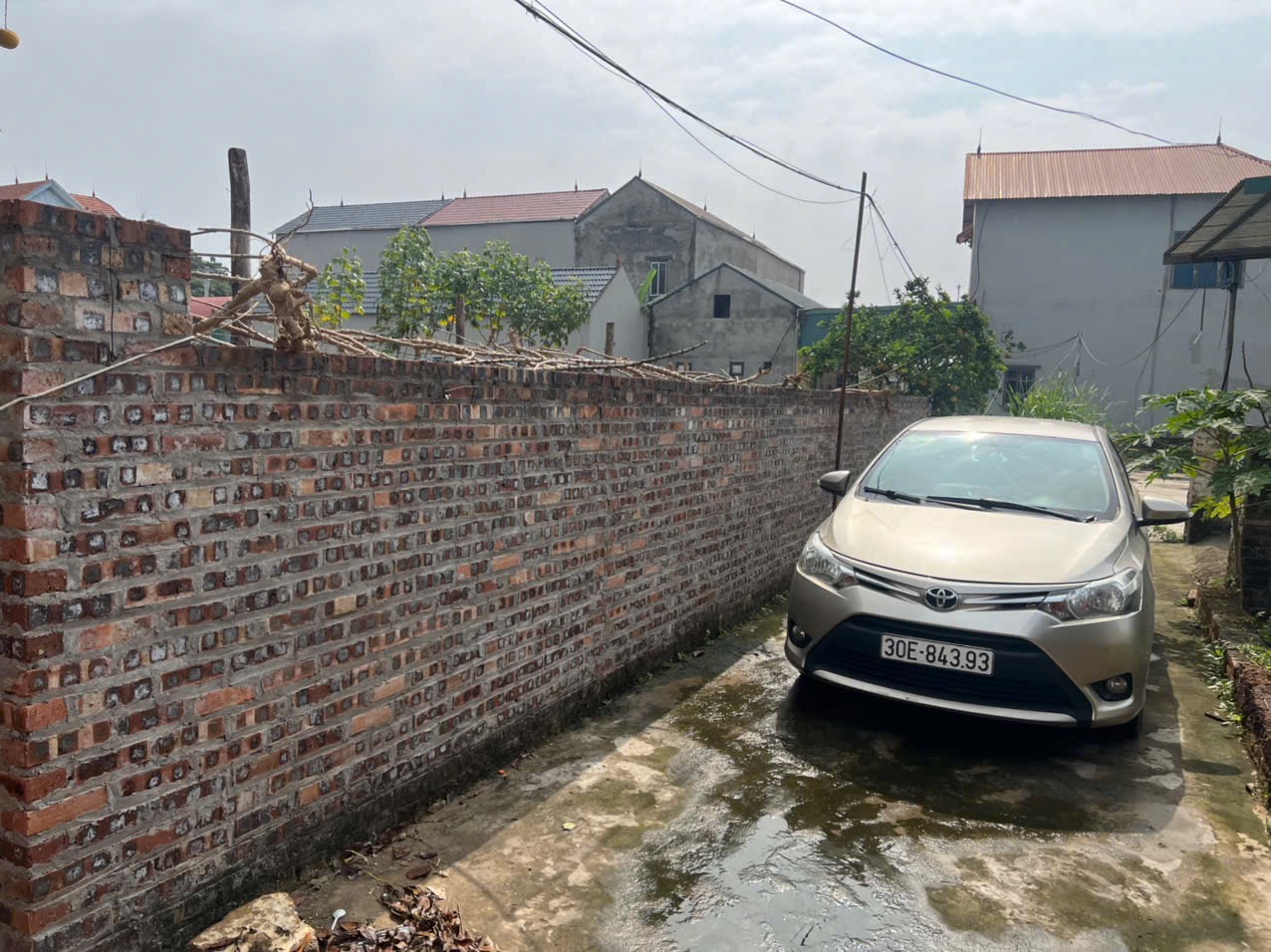 Dt 106m phú hạ full thổ cư ôtô vào đất giá 15,5tr/m mt 5,2m= hậu Zalo em ạ 0358674444