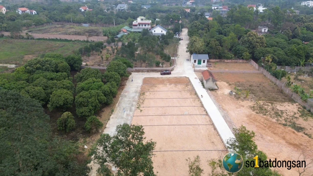 Lô đất 2 mặt tiền lâm trường