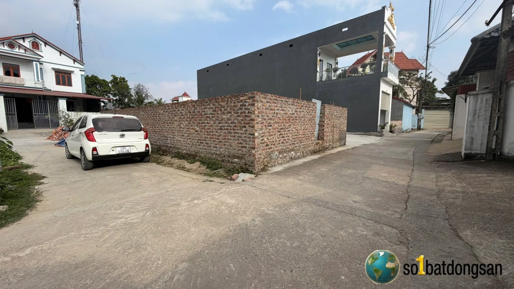 Sát ngay khu đô thị sóc sơn cách 300m