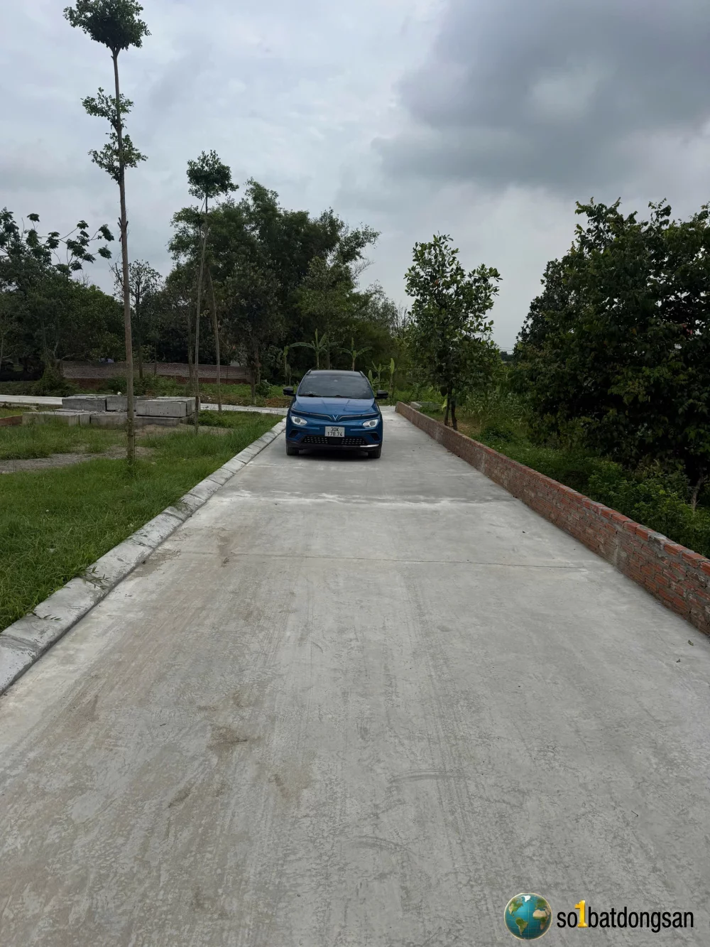Đất Kim Anh Rẻ Như Trung Giã  Đầu làng VỤ BẢN MINH TRÍ 100m full thổ cư