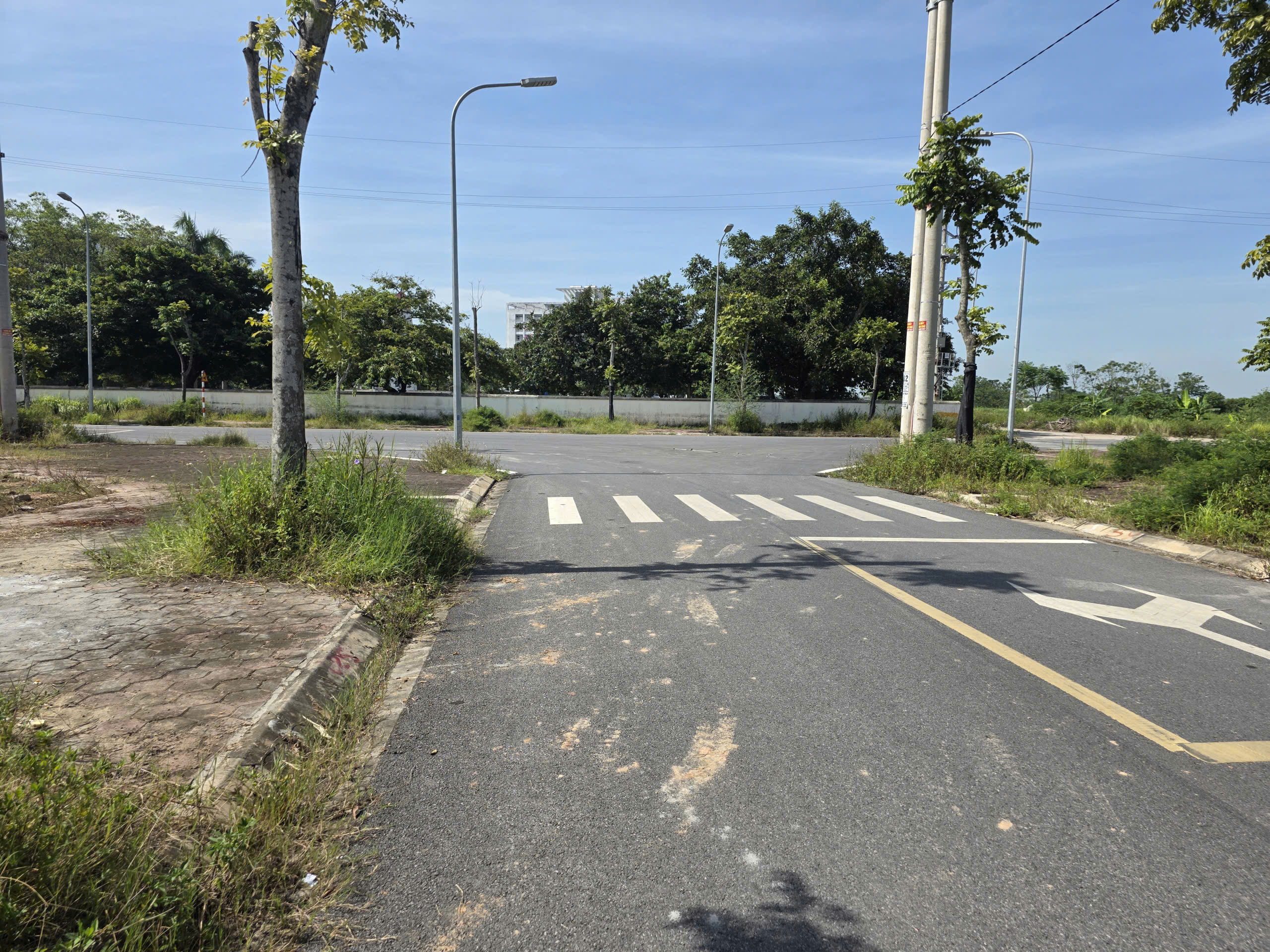 Chính chủ bán đất đấu giá trung tâm Sóc Sơn 100m2