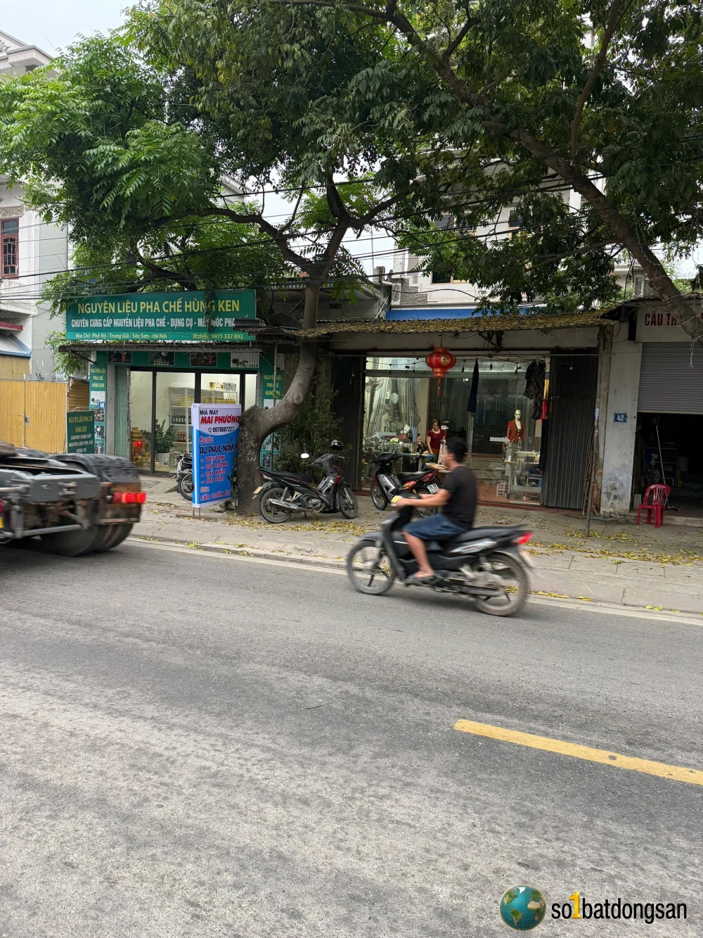 Mặt đường ql35 phố nỷ trung giã