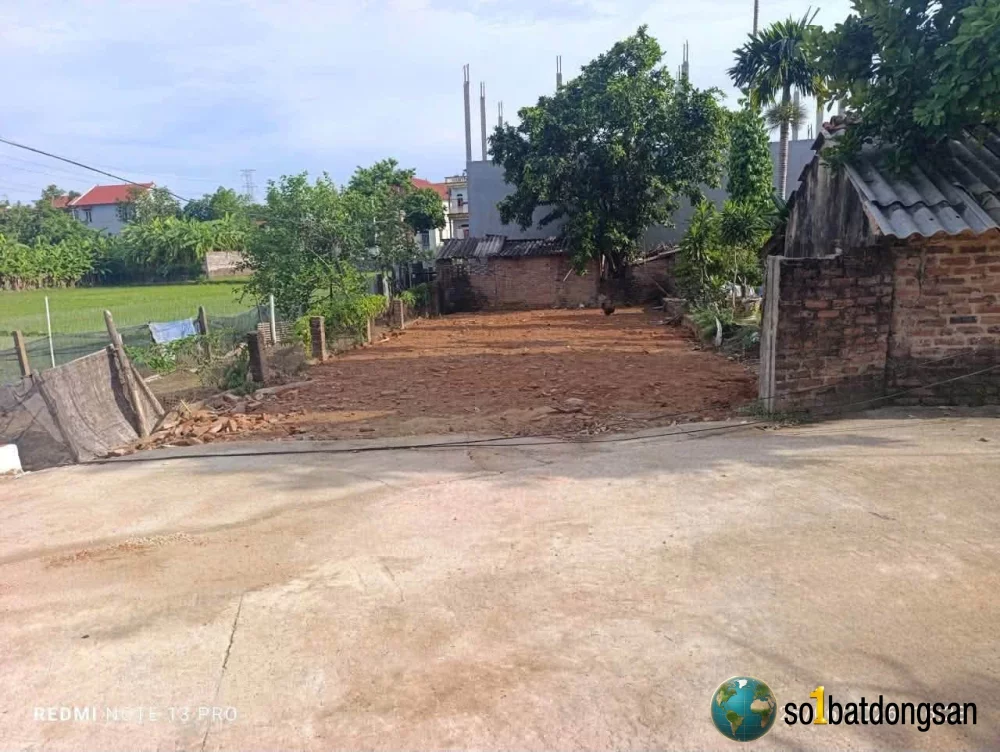 Trại Rừng Hồng Kỳ 100m2 full thổ cư, Đường trước đất thông ô tô rộng 4m.Giá chỉ 1,3xx tỷ