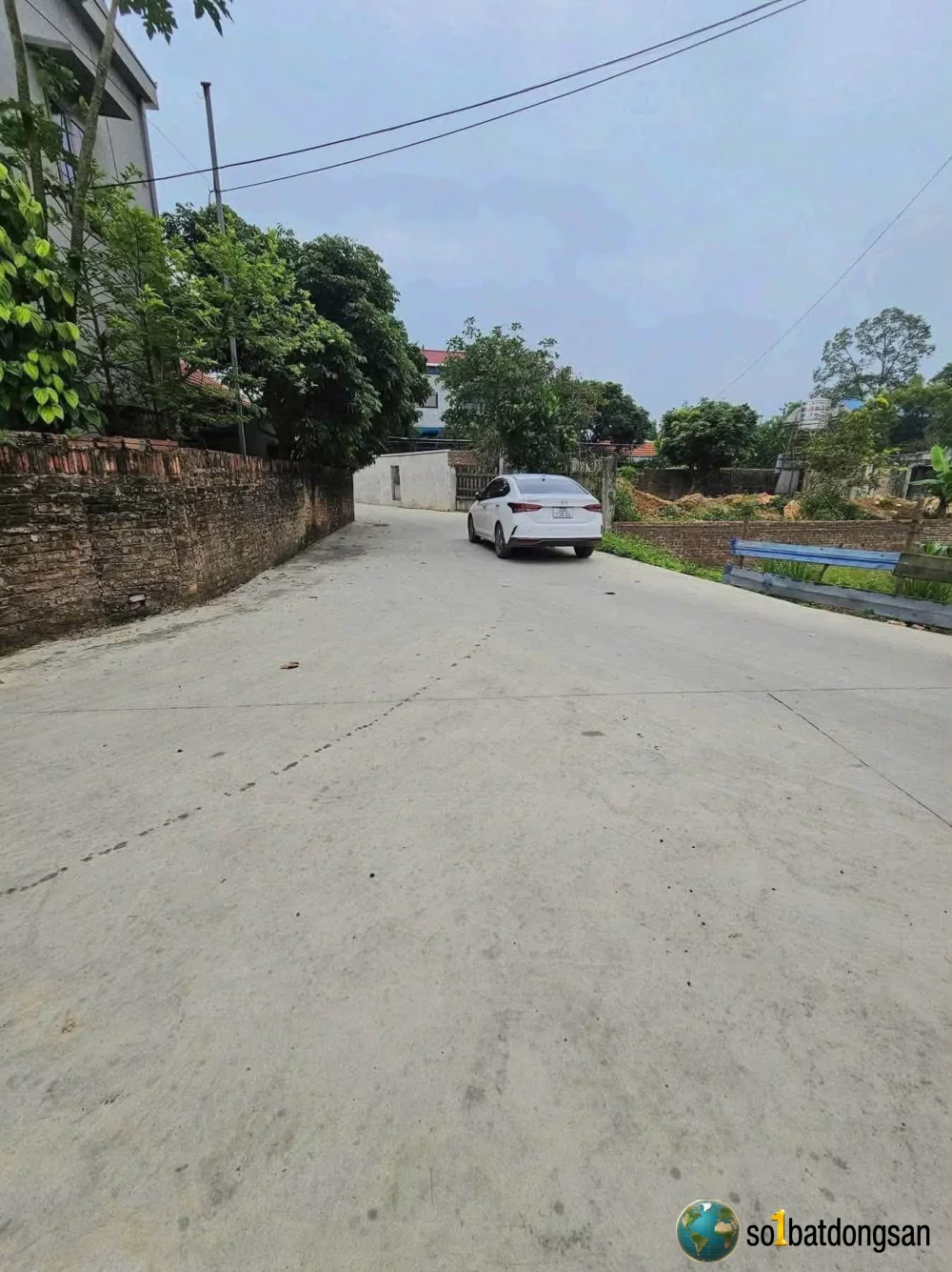 Trại Rừng Hồng Kỳ 100m2 full thổ cư, Đường trước đất thông ô tô rộng 4m.Giá chỉ 1,3xx tỷ