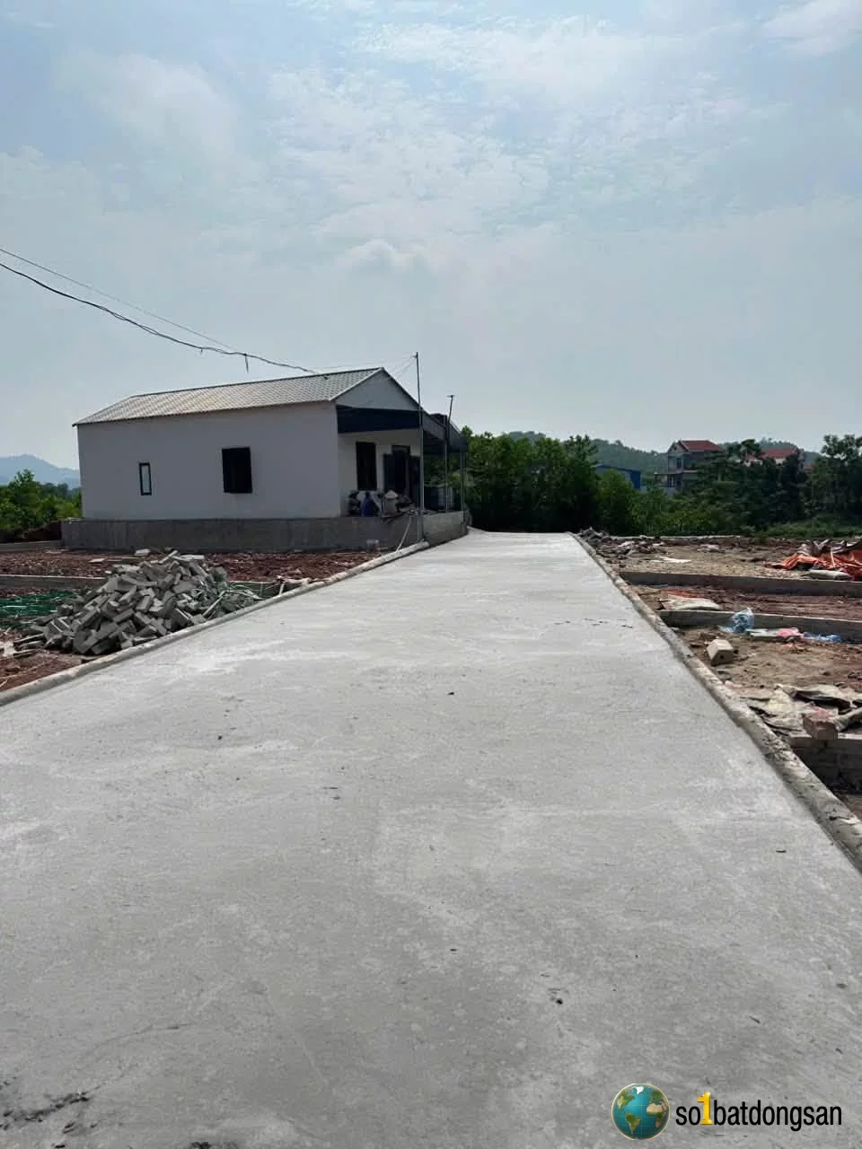 Giá: Chỉ nhỉnh 700 triệu/lô (F0 cho anh em lướt sóng).Tại Đa Hội-Trung Giã-Hà Nội