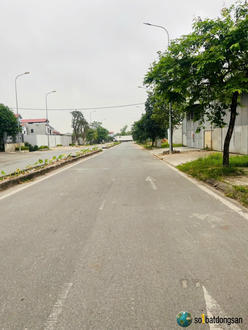 Chính chủ nhờ bán mảnh đất đẹp Tái Định Cư Tiên Dược - Mai Đình , Sóc Sơn . DT : 80m fun thổ cư . MT : 4,71m Đc : Tái Định Cư Tiên Dược - Mai Đình , Sóc Sơn , Hà Nội.