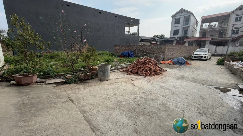 Sát ngay khu đô thị sóc sơn cách 300m