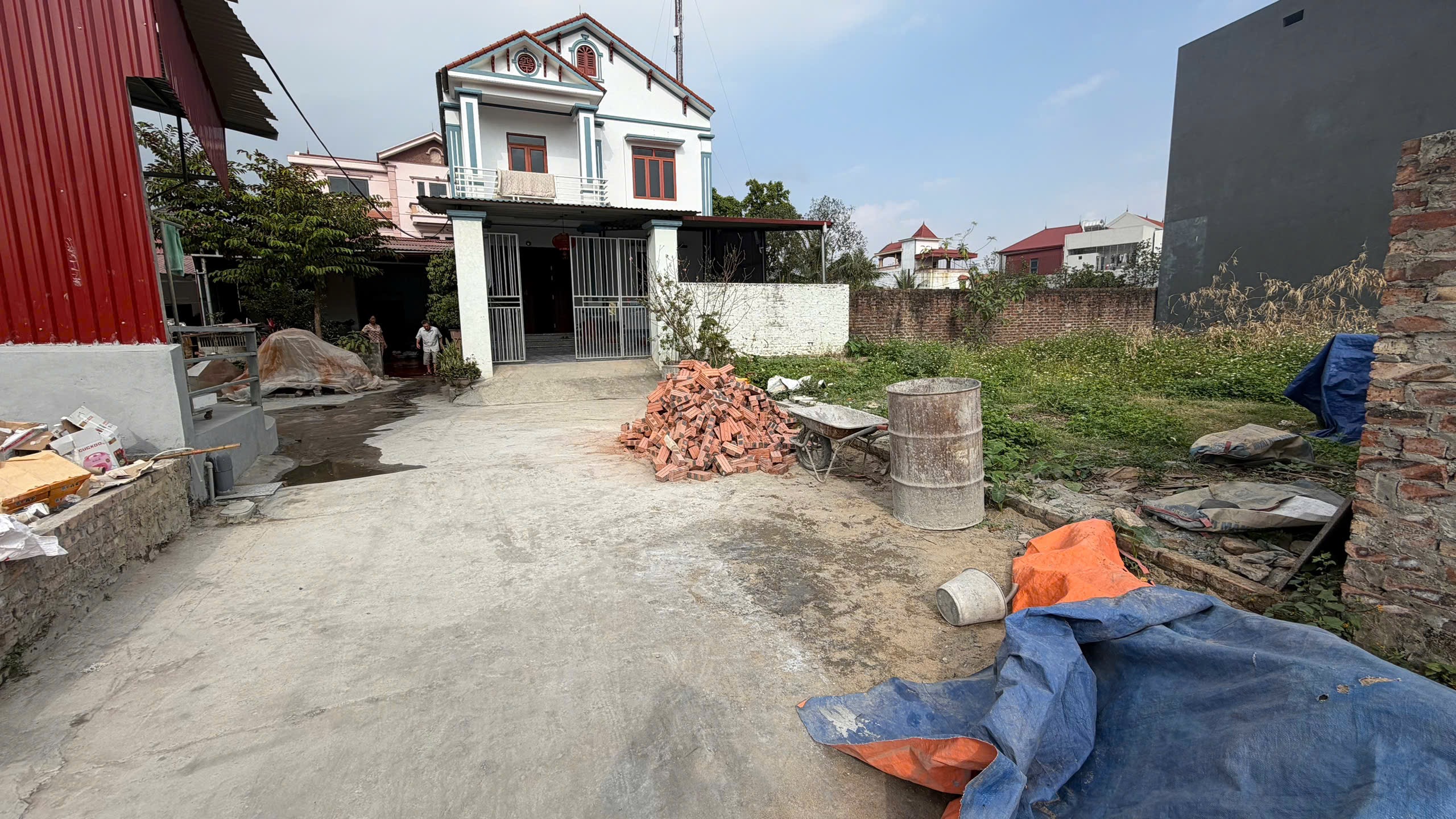 Sát ngay khu đô thị sóc sơn cách 300m