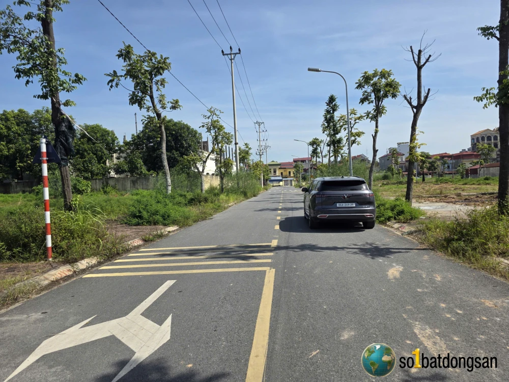 Chính chủ bán đất đấu giá trung tâm Sóc Sơn 100m2