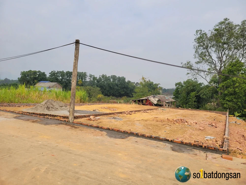 Trục chính đường thông ô tô tránh thôn lương đình trung giã sóc sơn