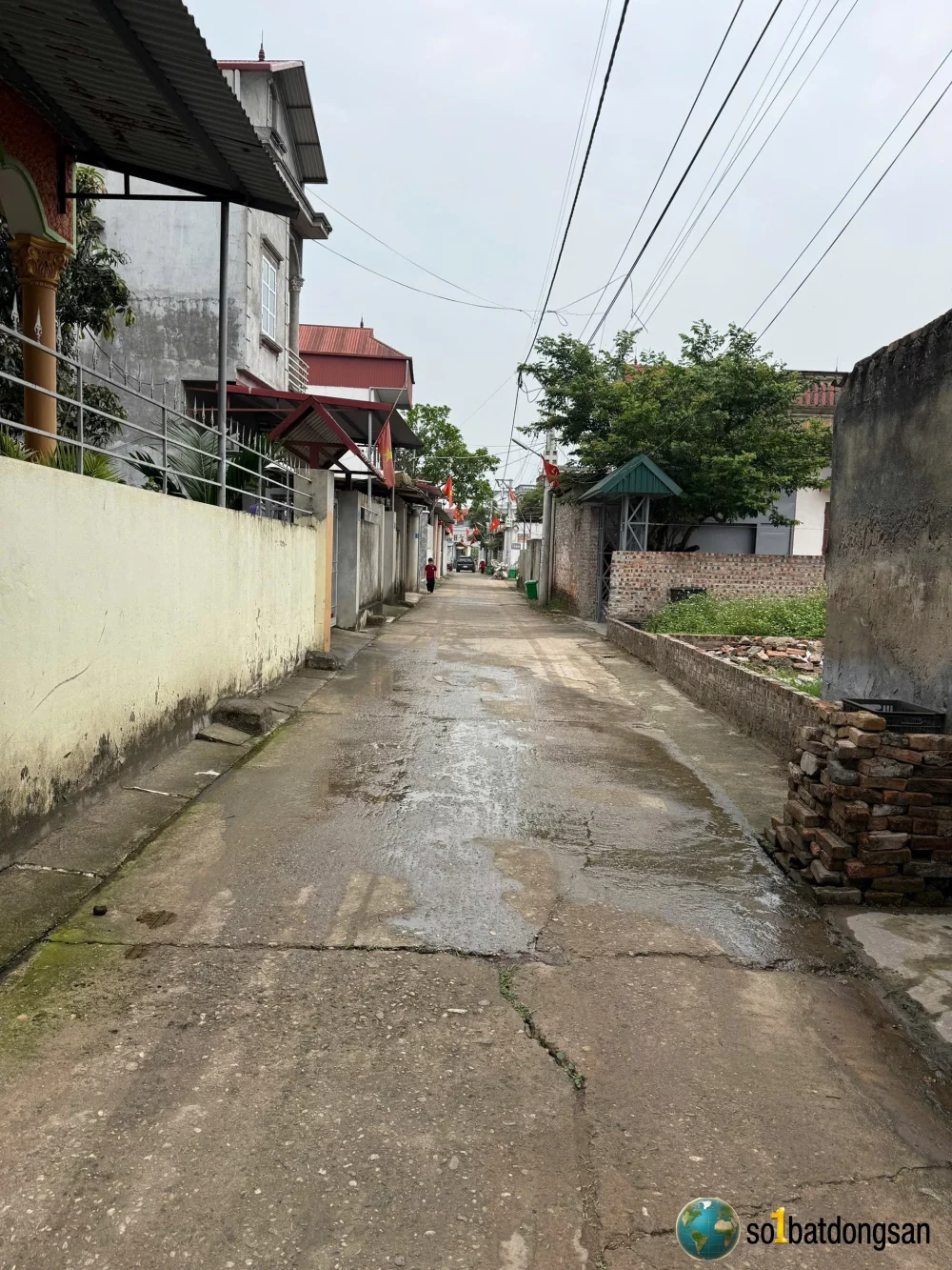 Đầu làng xuân bách xã nội bài, đối diện kcn nội bài