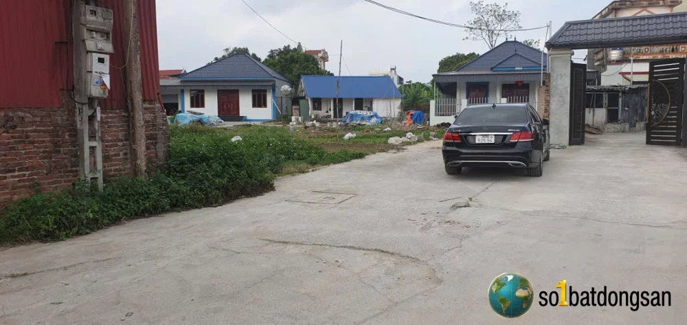 10 Lô Cộng Hòa, Phù Linh